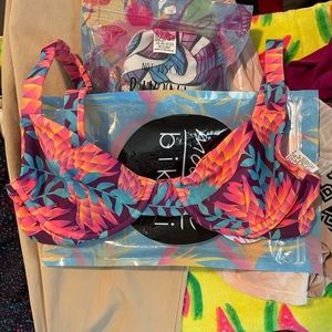 Moana a bikini top size small